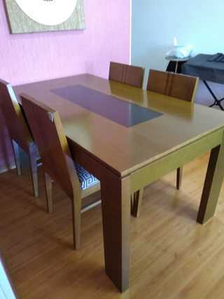 Mesa de Jantar com 4 Cadeiras