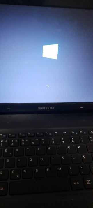 Notebook Samsung em Bom Estado