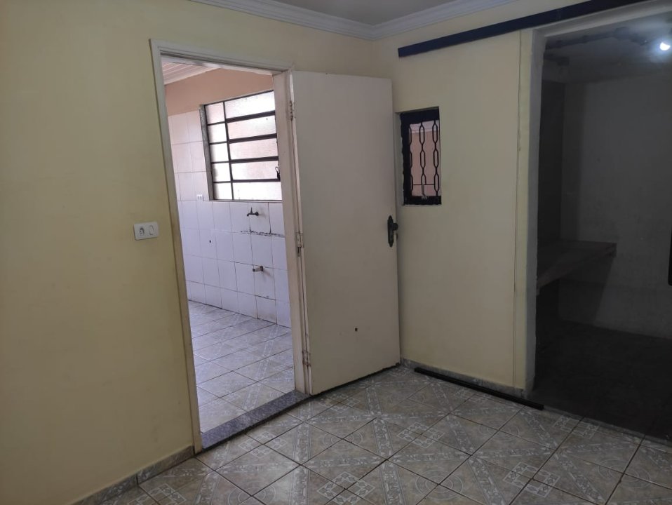 Casa a Venda com 2 Quartos Jamile Dequech 2