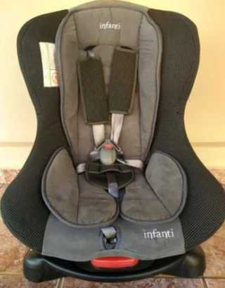 Cadeira Infantil Reclinável para Carro - Infanti (impecável)