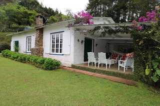 Casa à Venda em Visconde de Mauá com 3 Quartos Sendo 2 Suítes, Piscina