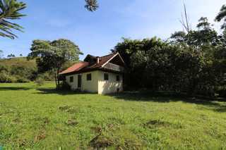 Casa à Venda em Visconde de Mauá com 2 Quartos (1 Suíte)