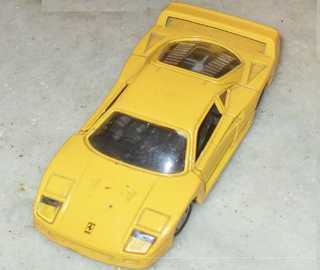 Ferrari F40 1/39 (maisto/shell) Amarelo