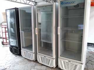 Gelopar Refrigerador Porta Vidro