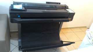 Impressora Hp Designjet T520 Eprinter 36 Polegadas Modelo Cq893c