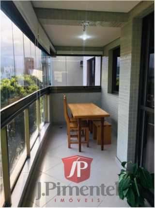 Apartamento com 4 Dorms em Vitória - Jardim da Penha por 950 Mil à Venda