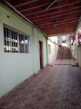 Casa com 2 Dorms em São Paulo - Vila Constança por 1.3 Mil para Alugar
