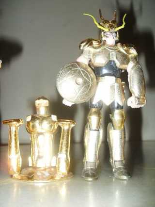 Cavaleiros do Zodíaco Shiryu Dragão (armadura de Ouro)