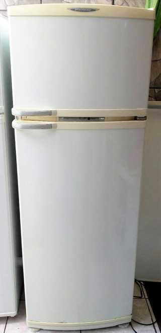 Geladeira Refrigerador Frost Free Brastemp 330 Litros Brm33a
