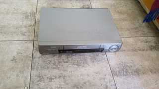 Vídeo Cassete Player Panasonic Nv-sd445