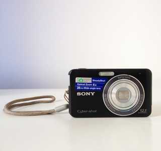 Câmera Sony Cyber-shot Dsc-w310 Completa + Memória Sony 2gb