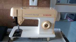 Máquina de Costura Singer Costura Dupla