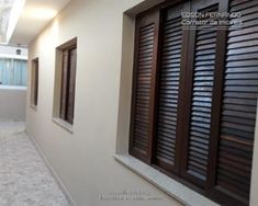 Casa à Venda com 3 Quartos, 2 Banheiros, 2 Vagas e 150m2 por R$ 485.00