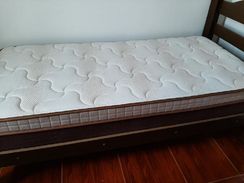 Cama de Solteiro com Colchão