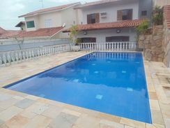 Casa Assobradada 4 Dts. Piscina, - 250 Mts da Praia