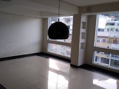 Apartamento de 2 Quartos no Humaitá