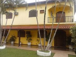 Vende SE Ampla Casa Duplex 800m2 Centro de Papucaia Cm/rj R$650.000,00