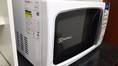 Fotos Similares: Micro Ondas Electrolux 20 Litros Branco 