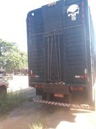 Scania 113 com Carreta Boiadeiro 2 Pisos