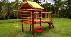 Playground Infantil de Madeira Tratado