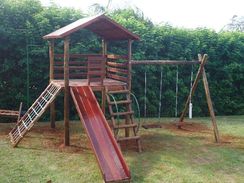 Fotos Similares: Playgrond Casinha de Tarzan com 6 Brinquedos de Eucalipto 