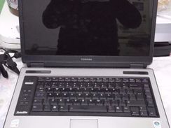 Fotos Similares: Notebook Toshiba A100 Wa7 ou Troco por Pc Quad Core Santana / Zona Nortesp 