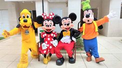 Turma do Mickey Cover Personagens Vivos