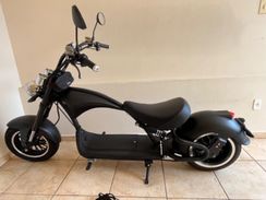 Scooter Elétrica Chopper 2000w 20ah 60v Gloov Muuv Goo Watts