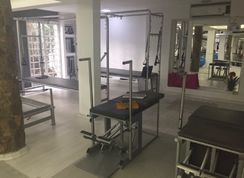 Studio de Pilates Completo com Acessórios