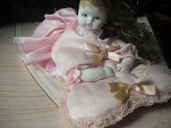 Fotos Similares: Boneca Porcelana Vestido Rosa 32 Cm Porcelain Doll 