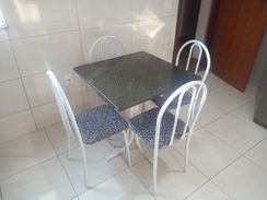 Vendo Mesa de Ferro