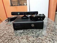 Vendo XBOX 360 Pouco Usado