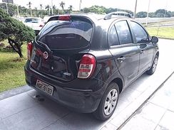 Nissan March 1.0 16v (flex) 2012