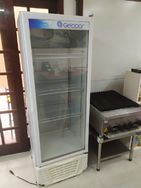 Expositor de Bebidas Gelopar Vertical Porta de Vidro - Gptu 40 - 220v