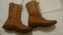 Botas