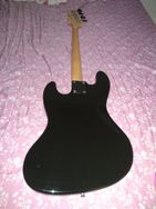 Contra-baixo Fender Squier Affinity