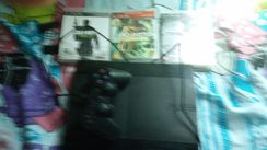 Vendo PS3 Super Slim com 1 Manete+ 7 Jogos+ Carregador de Manete