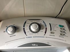 Vendo Máquina de Lavar Eletrolux 12kg Branca