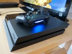 Sony Playstation 4 1tb Standard Cor Preto Onyx