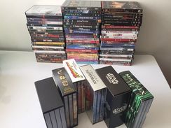 80 Dvds + Aparelho de DVD Portátil