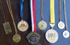 Fotos Similares: 8 Medalhas Judô Federação Ouro Fpj Polícia Militar Pm 68mm Lote I6 