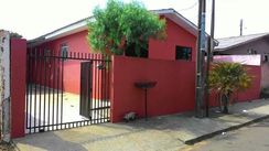 Vende-se 2 Casas no Mesmo Terreno