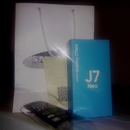 Vende SE Samsung Galaxy J 7 Novo