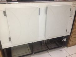 Vende SE um Freezer Balcão- Polofrio 5 Meses Uso