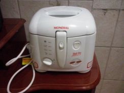 Fritadeira Elétrica Mondial Fast Fry 1500w Branca 110v 1,2 Litros