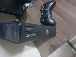 Vendo XBOX 360 Desbloqueado Lt 3.0 no Precinho