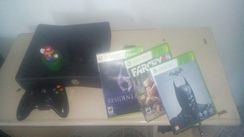 XBOX 360 Slim 4gb