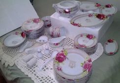 Aparelho de Jantar 84 Peças de Porcelana