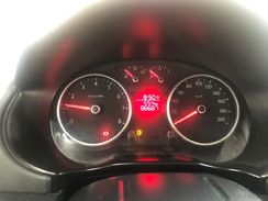 Volkswagen Voyage 1.0 Total Flex 2012