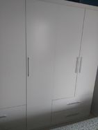 Vendo Guarda Roupa Casal, Branco, 5 Portas e 4 Gavetas